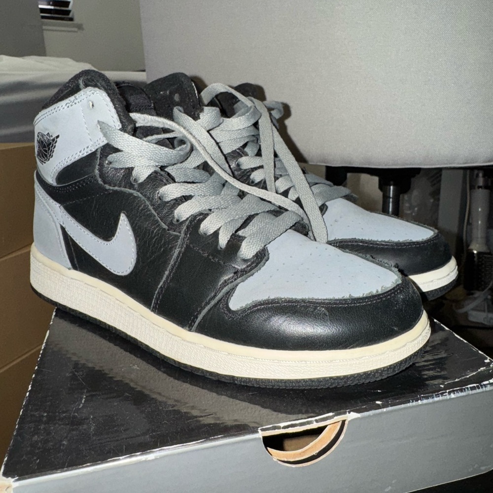 Kid’s Black and Gray Sneakers